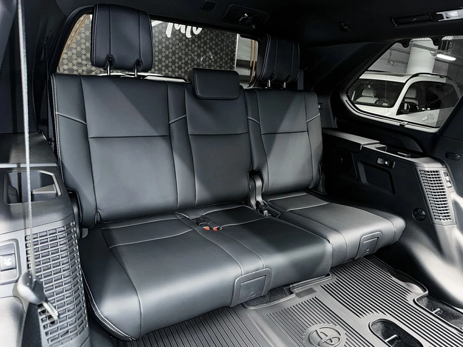 Toyota Sequoia, 2025г., полный привод, автомат