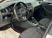 Volkswagen Jetta, 2012г., передний привод, автомат