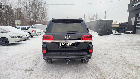 Toyota Land Cruiser, 2017г, полный привод, автомат