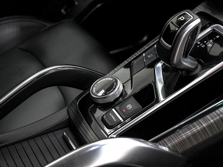 Geely Atlas Pro, 2022г., полный привод, робот
