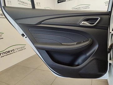 MG 5, 2023г, передний привод, автомат