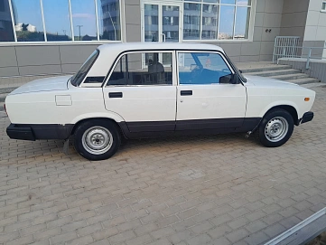 Lada (ВАЗ) 2107, 2011г, задний привод, механика