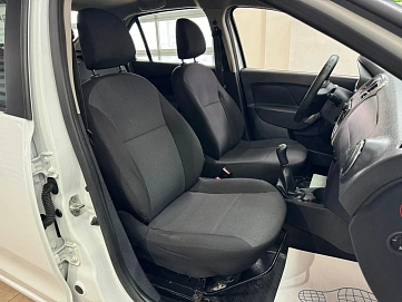 Renault Logan, 2020г, передний привод, механика