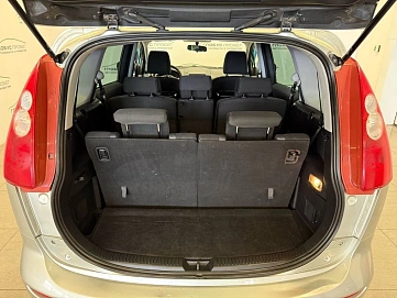 Mazda 5, 2007г, передний привод, механика