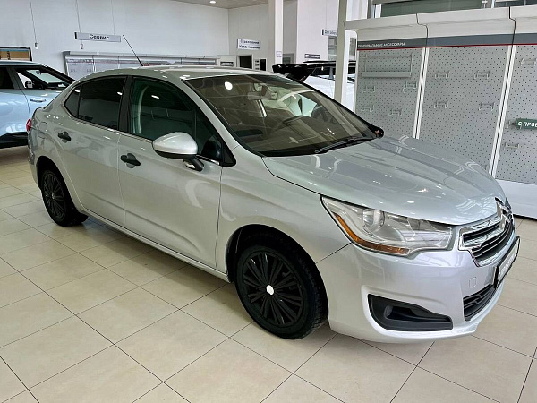 Citroen C4, 2014г., передний привод, механика
