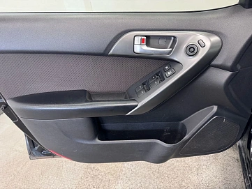 Kia Cerato, 2011г, передний привод, автомат