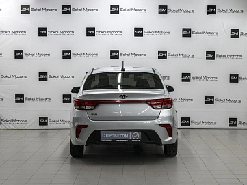 Kia Rio, 2018г, передний привод, автомат