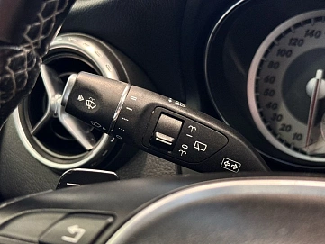 Mercedes-Benz , 2015г., полный привод, робот