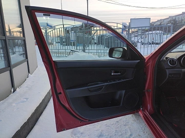 Mazda 3, 2006г, передний привод, автомат