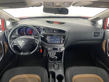 Kia Ceed, 2018г, передний привод, автомат