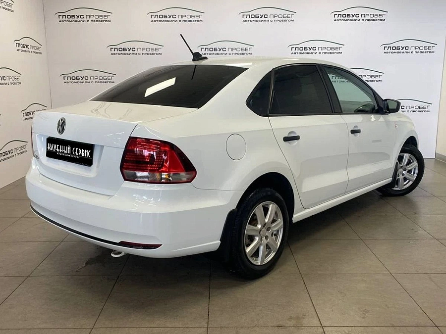 Volkswagen Polo, 2017г., передний привод, механика