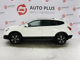 Nissan , 2012г., передний привод, механика