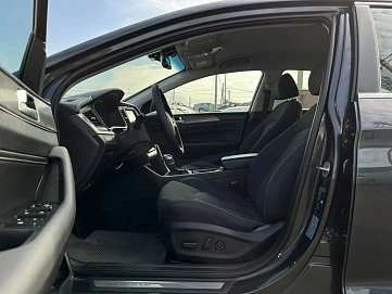Hyundai Sonata, 2019г, передний привод, автомат