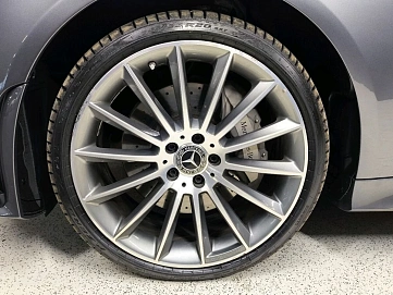 Mercedes-Benz CLS, 2020г, полный привод, автомат