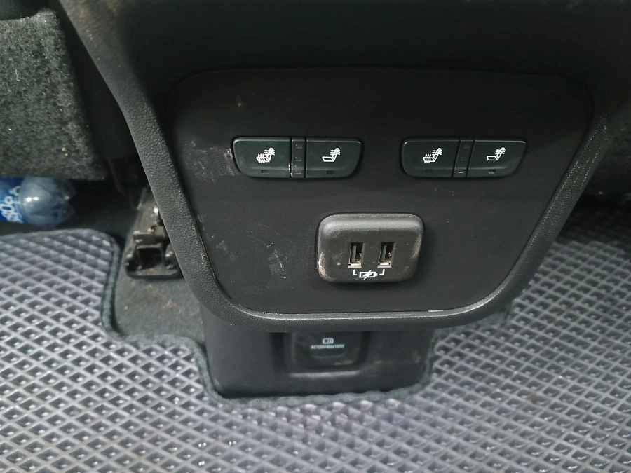 Chevrolet Equinox, 2020г., полный привод, автомат