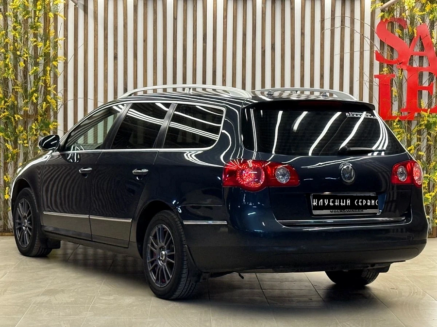 Volkswagen Passat, 2010г., передний привод, робот