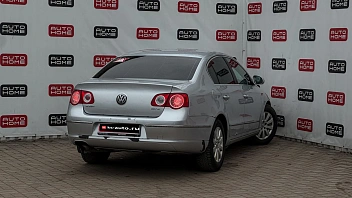 Volkswagen Passat, 2006г, передний привод, автомат