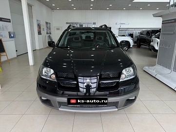 Mitsubishi Outlander, 2003г., полный привод, механика