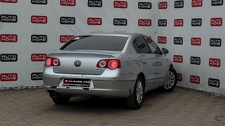 Volkswagen Passat, 2006г, передний привод, автомат