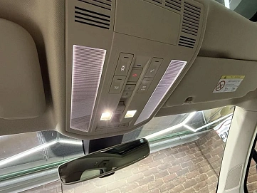 Volkswagen Touareg, 2025г, полный привод, автомат