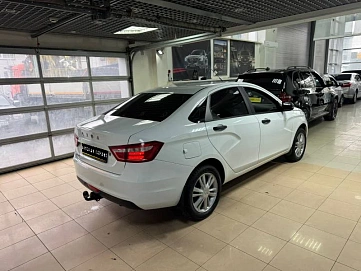 Lada (ВАЗ) Vesta, 2017г, передний привод, механика