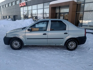 Renault Logan, 2008г, передний привод, механика