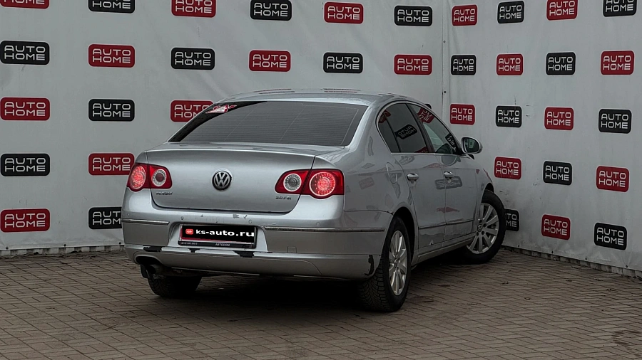 Volkswagen Passat, 2006г., передний привод, автомат