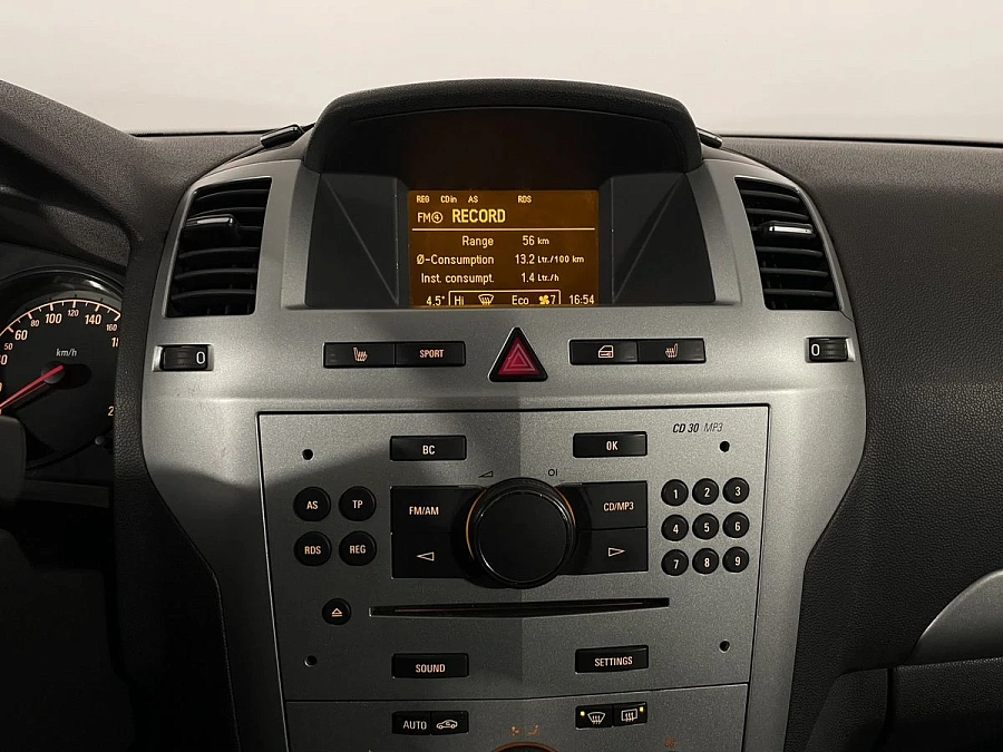 Opel Zafira, 2010г., передний привод, механика