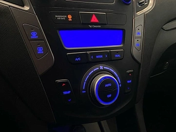 Hyundai Santa Fe, 2014г, передний привод, автомат