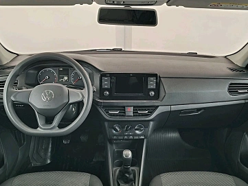 Volkswagen Polo, 2020г, передний привод, механика