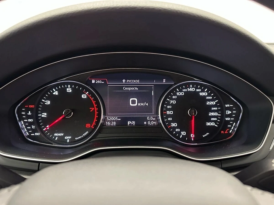 Audi A4, 2019г., передний привод, автомат