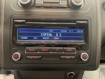 Volkswagen Touran, 2011г, передний привод, механика