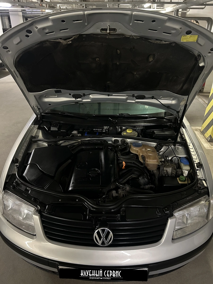 Volkswagen Passat, 2000г., передний привод, автомат
