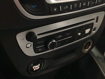 Renault Fluence, 2013г, передний привод, вариатор