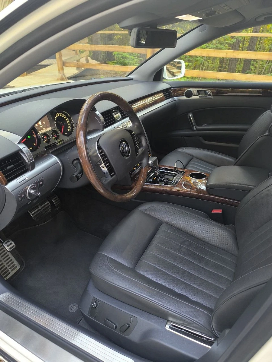 Volkswagen Phaeton, 2014г., полный привод, автомат