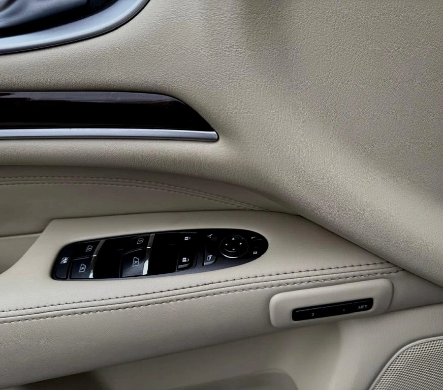 Infiniti JX, 2013г., полный привод, вариатор