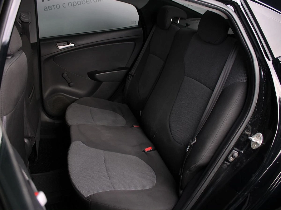 Hyundai Solaris, 2013г., передний привод, механика