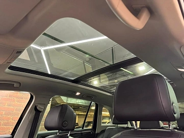 Volkswagen Tiguan, 2018г, полный привод, робот