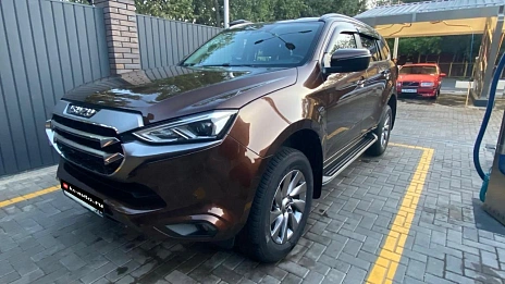 Isuzu MU-X, 2021г., полный привод, автомат