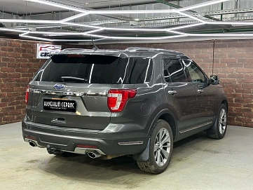 Ford Explorer, 2019г, полный привод, автомат