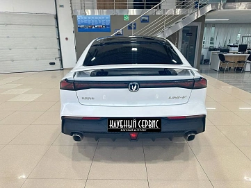 Changan UNI-V, 2023г, передний привод, робот