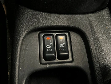 Mitsubishi Lancer, 2005г, передний привод, механика