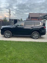 Toyota Land Cruiser, 2021г, полный привод, автомат