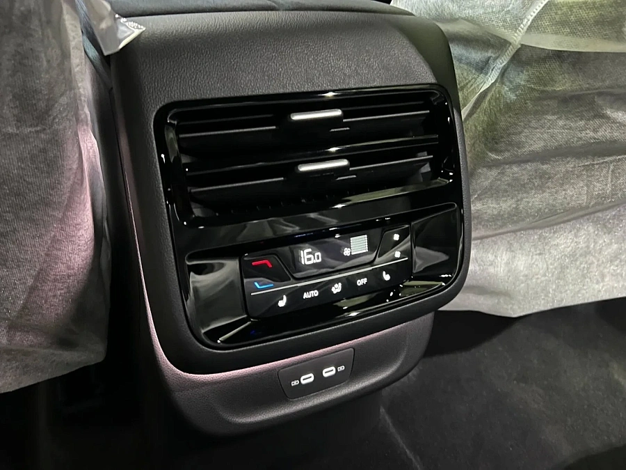 Volkswagen Teramont, 2025г., полный привод, робот