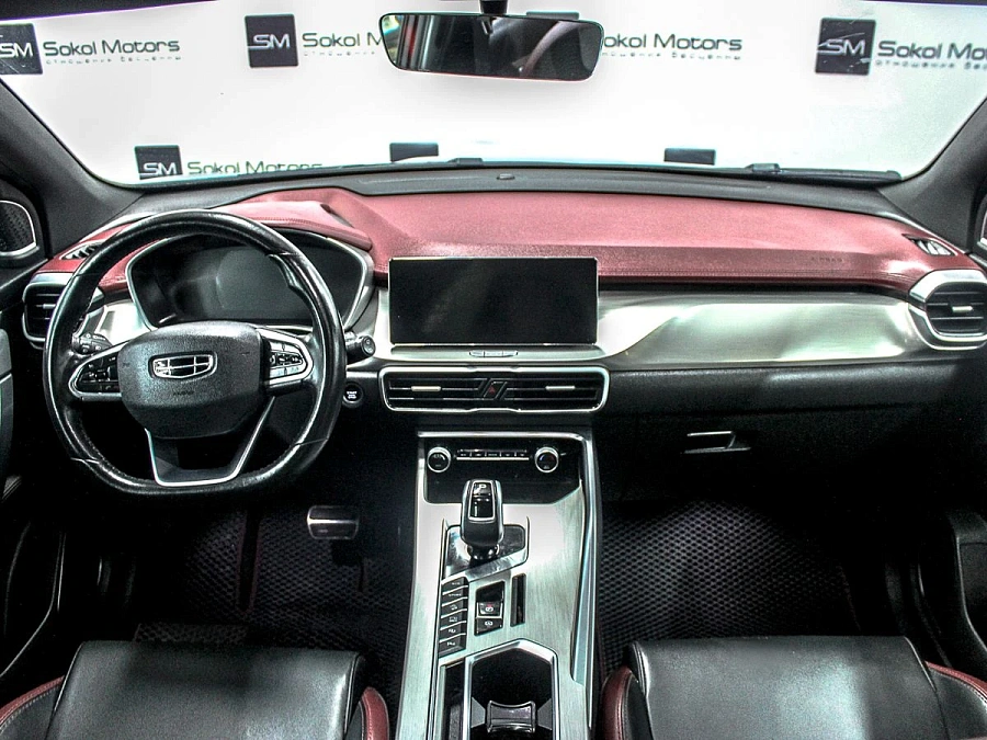 Geely Coolray, 2021г., передний привод, робот