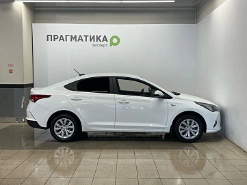 Hyundai Solaris, 2020г., передний привод, механика