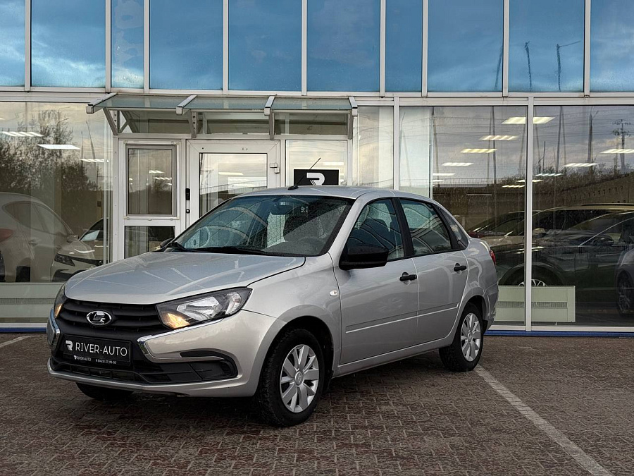 Lada (ВАЗ) Granta, 2021г., передний привод, механика