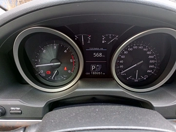 Toyota Land Cruiser, 2015г, полный привод, автомат
