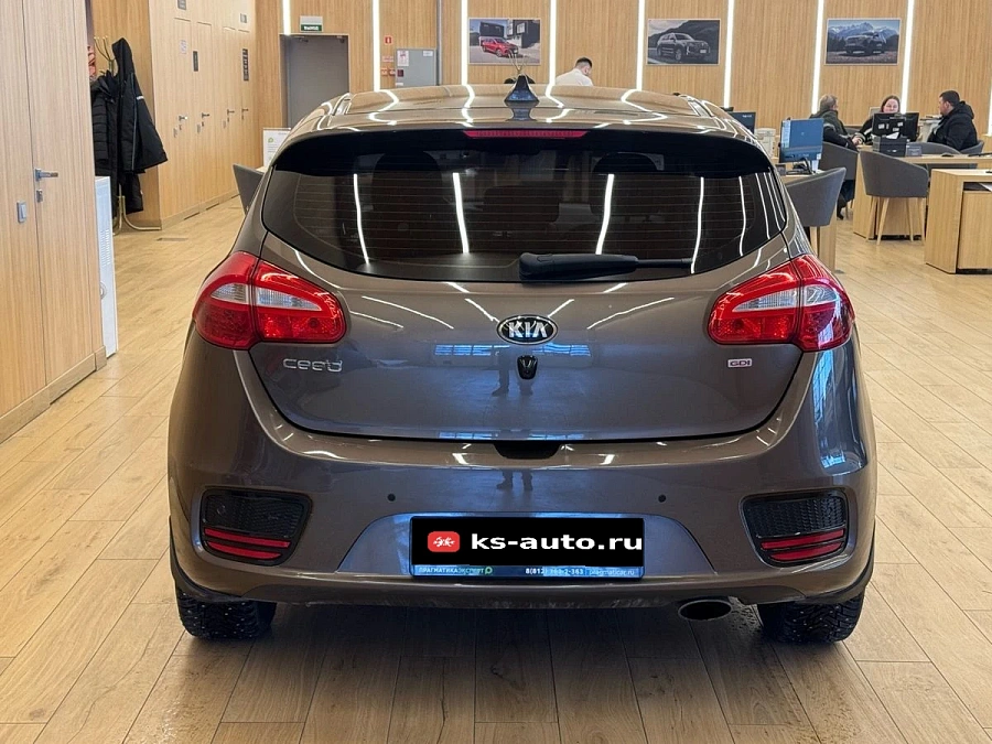 Kia Ceed, 2017г., передний привод, робот