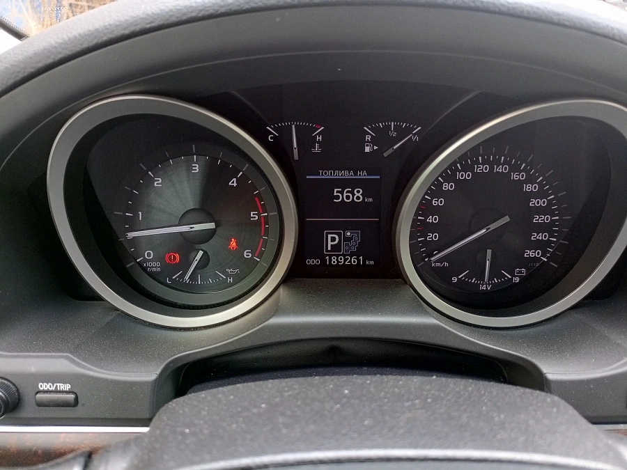 Toyota Land Cruiser, 2015г., полный привод, автомат